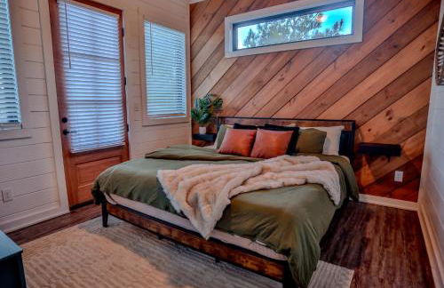 Luxury Winter Cabin! Hot Tub - Fire Pit - Decks - Game Room - Foto 6