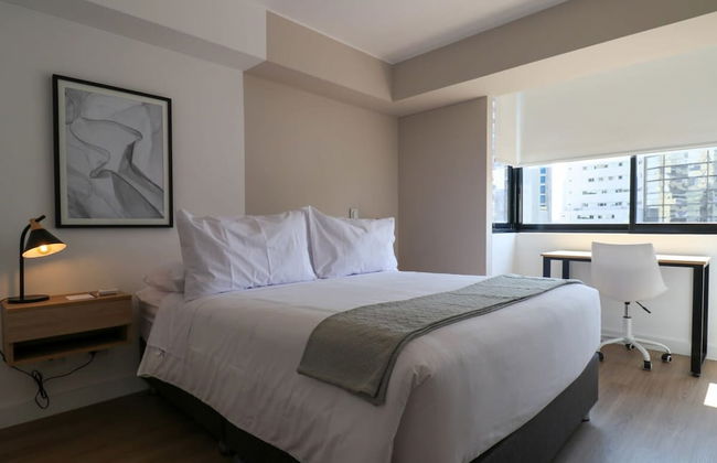 w Fascinating 1BR With Balcony in San Isidro - Foto 13