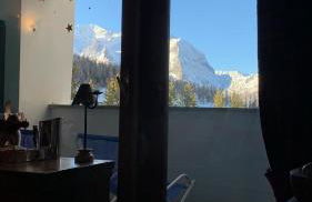 Nice house on the ski slopes - Photo 4