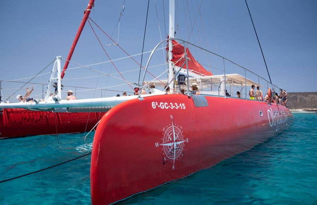 Excursão de catamarã saindo de Caleta de Fuste - Foto 3