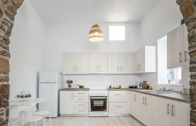 Salty Caves Apartments Milos - Photo 6