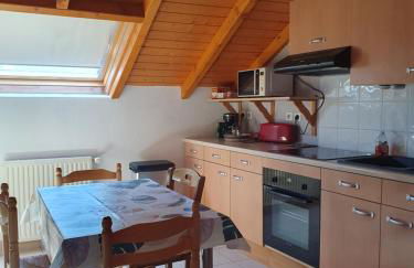 Appartement proche du lac ,piscine ouverte de mars a octobre - Foto 4