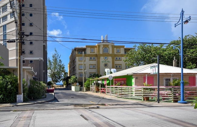 Modern 2-bed Apt Near Beach In St. Lawrence Gap 2 Bedroom Apts by Bluescape - Foto 75