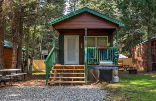 The Shooting Star Cabin #11 at Blue Spruce RV Park & Cabins - Foto 3