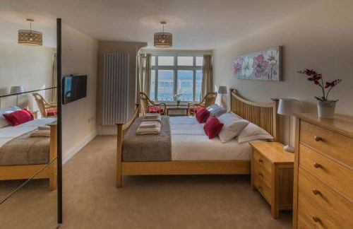 Beachside Apartment, 2 Pilots Point - Photo 9