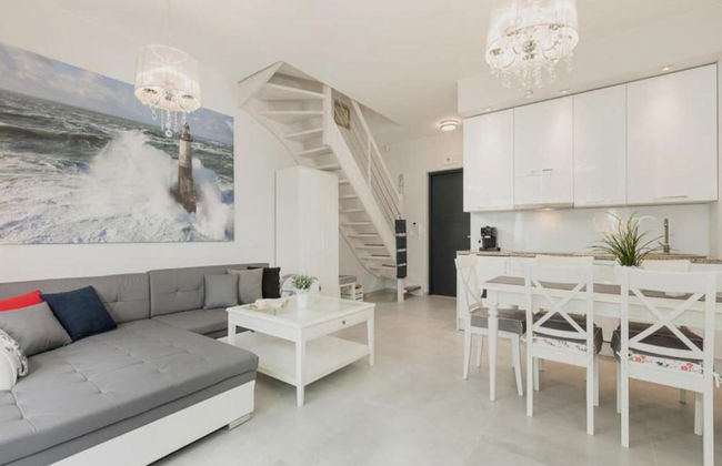 Comfortable Holiday Home With Garden, Summer Pool - Foto 9