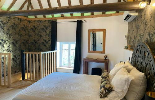 Medieval Tower Apartment At Château De Champagnat - Foto 10