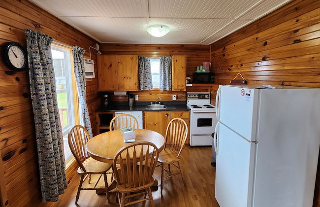 Cavendish Bosom Buddies Cottage Resort - Photo 23