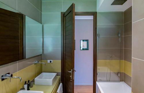 Italian Lakes villa with heated pool - Foto 24