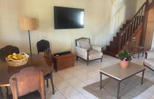 Cedar House a Greek treasure - Foto 14