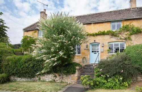 Pilgrim Cottage - Photo 1