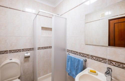 Villa Sequeira - Private Pool - Free WIFI - BY BEDZY - Foto 16