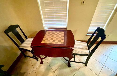 Lake View Twin Homes, Spacious Decks & Kitchens - Foto 28