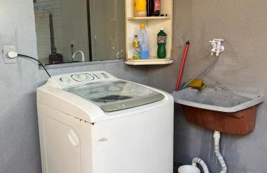 Residencial Casas 1 e 2 quartos Tv Ar Estacionamento Wifi Próximo ao Centro e Paraguai - Foto 77