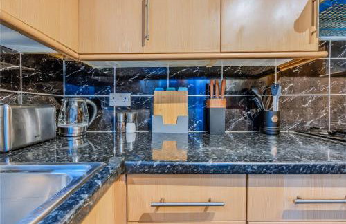 Pet-friendly flat w/ garden patio & smart tv - Foto 12