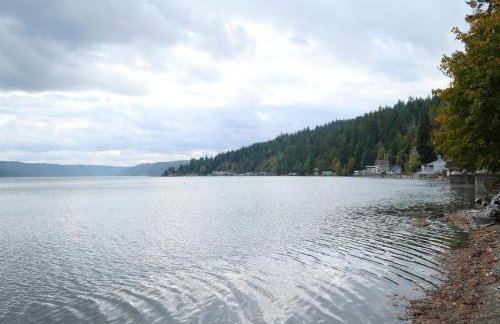 Hood Canal Escape- upscale meets the rocky shores! - Foto 26