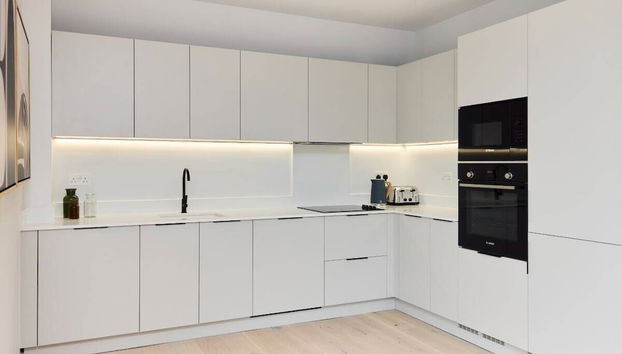 The Brondesbury Hideaway - Stylish 3bdr Flat With Balcony + Parking - Foto 2, Esterni