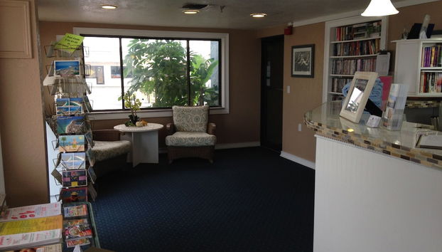 Coin salon dans le hall