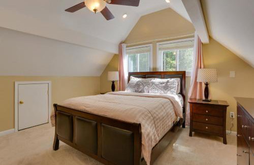 Pools, Hot Tub and More Bushkill Mountain Getaway! - Photo 14