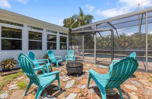 Relaxing Coastal Comfort - Heated Pool - Photo 8