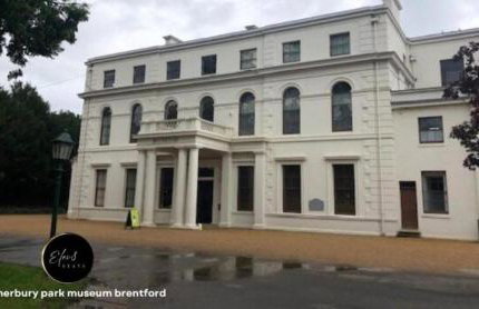 AC & Private Drive Stylish 4BR 5 Beds 8 Guests Wifi And Parking - Photo 67