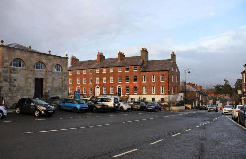 Royal Hillsborough Village Luxury Townhouse - Foto 15