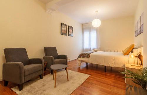 Vivienda turistica en el centro reformada con wifi - Foto 8