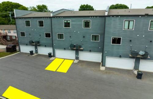 WeHo Nashville Home, Geodis Park, Private Movie Theater! 10min to Broadway! Sleeps 10! - Foto 35