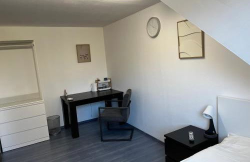 Ferienhaus mit 5 Zimmer und Küche im Norden von Hamburg am Flughafen - Foto 12