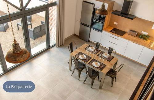 Gîte groupe 21 pers - Idéal Famille Amis Pro - Atelier ludique - Espace réceptiion séminaire - 30 mn PuyduFou - Foto 15