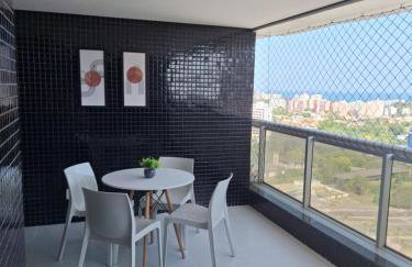 Apartamento com piscina, garagem, ao lado do Shopping Salvador - Foto 5