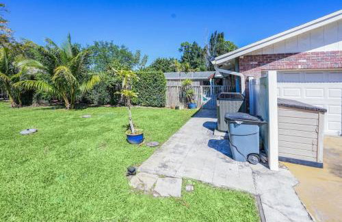 Upgraded Lux Retreat in Coconut Creek with Pool and Hot Tub - Foto 21