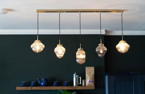 Luxury Penthouse Retreat with Epic Ocean Views & Log Burner - Foto 18