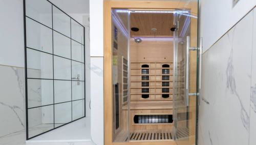 Design & Relax #Altstadt #Sauna - Foto 2, Shower