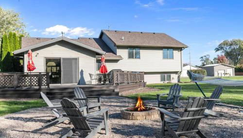 Lilly Lakeside Tri-Level Escape Near Lake Winnebago - Foto 1