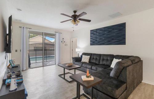 5/3 Pool Home Located in Sunset Ridge Community! - Foto 8