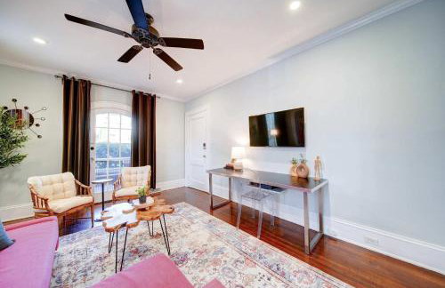 Retro 1BR in Elizabeth with Porch & Eclectic Design - Foto 4