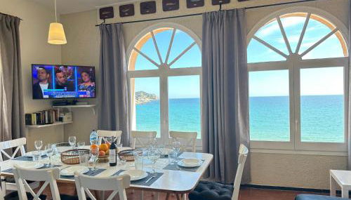 Apartamento con jardín a 11 metros de la playa. SE. - Foto 5