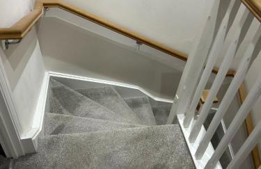 Sheffield 3-Bed Warm Comfy home - Photo 4