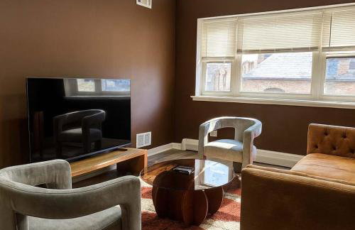 Quiet 1 Bedroom 1 Free Parking High Speed Wi-Fi - Foto 2