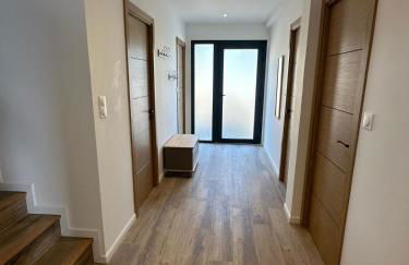 Spacious house with stunning views Puy-Sanières - Photo 20