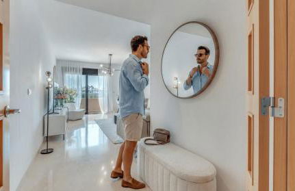 VACATION MARBELLA I The Sunrise Golden Mile Flat, Next to Convention Center, Recently Refurbished, Prime Location, 300m to the BEACH - Foto 21