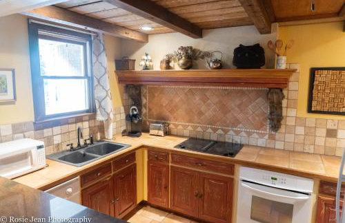 The Jensen Inn & Flowertown Bed and Breakfast - Foto 6