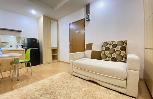 Spacious Studio Room At Gateway Ahmad Yani Cicadas Apartment - Photo 9