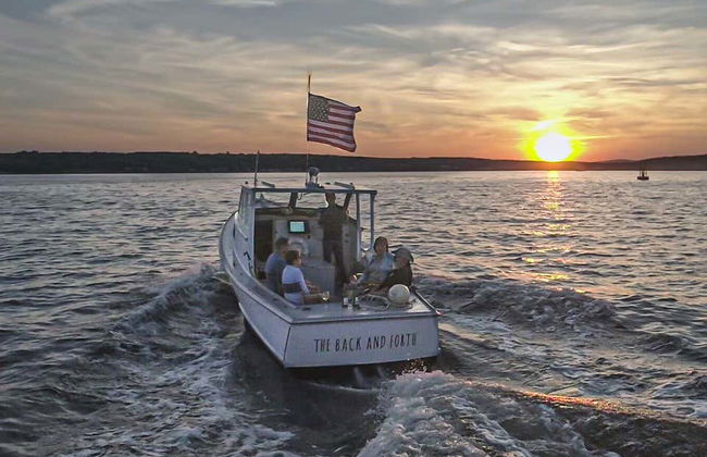 Paseo en barco al atardecer + Degustación de lobster roll - Foto 5