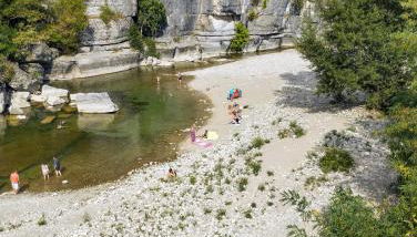 gite dans une maison en rez-de-chaussée avec piscine - Foto 5