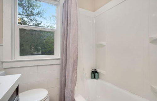 Charming Old Town Bungalow with Free Cruiser Bikes - Foto 56