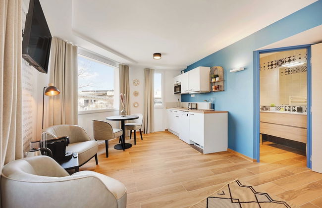 Magnificent Studio With Rooftop - 2P - Vanves - Photo 9