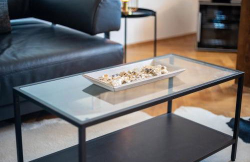 Doppelhaus- Villa Leipzig Schleußig , moderner Altbau Apartment Dachetage mit 2 Schlafzimmern und separatem Zusatzzimmer , Parkplatz - Balkon - Kamin - Eicheparkett - Arbeitsplatz - Foto 6