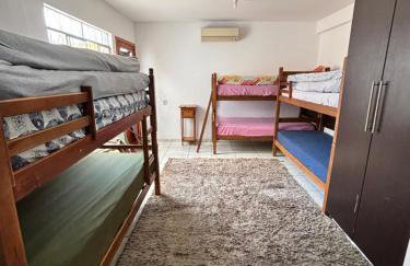Casa de Veraneio 3 quartos com Ar e mais de 20 camas para grupos e Próximo ao Paraguai - Foto 2